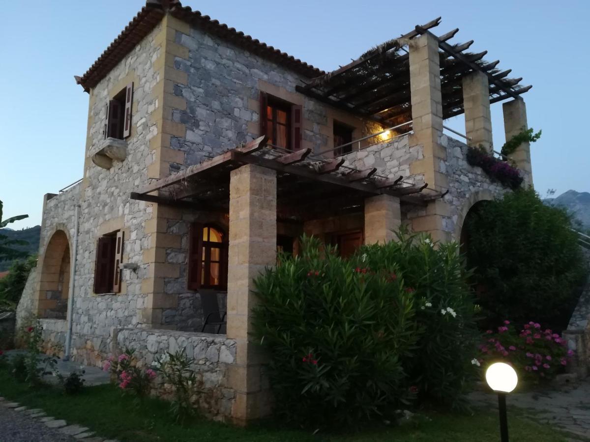 Stoupa'S Paradise Exterior photo